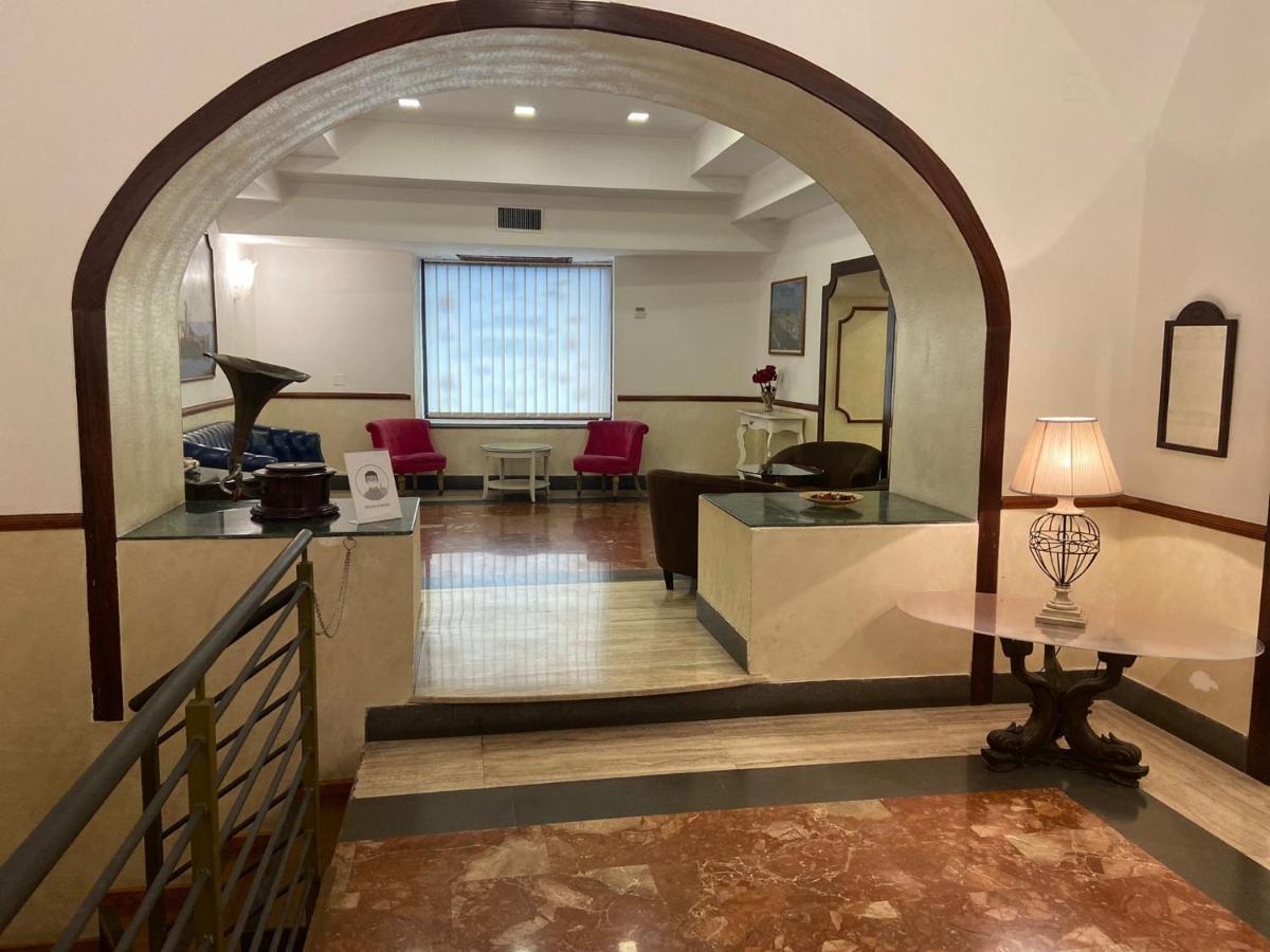 Hotel La Pace Napoli Eksteriør bilde