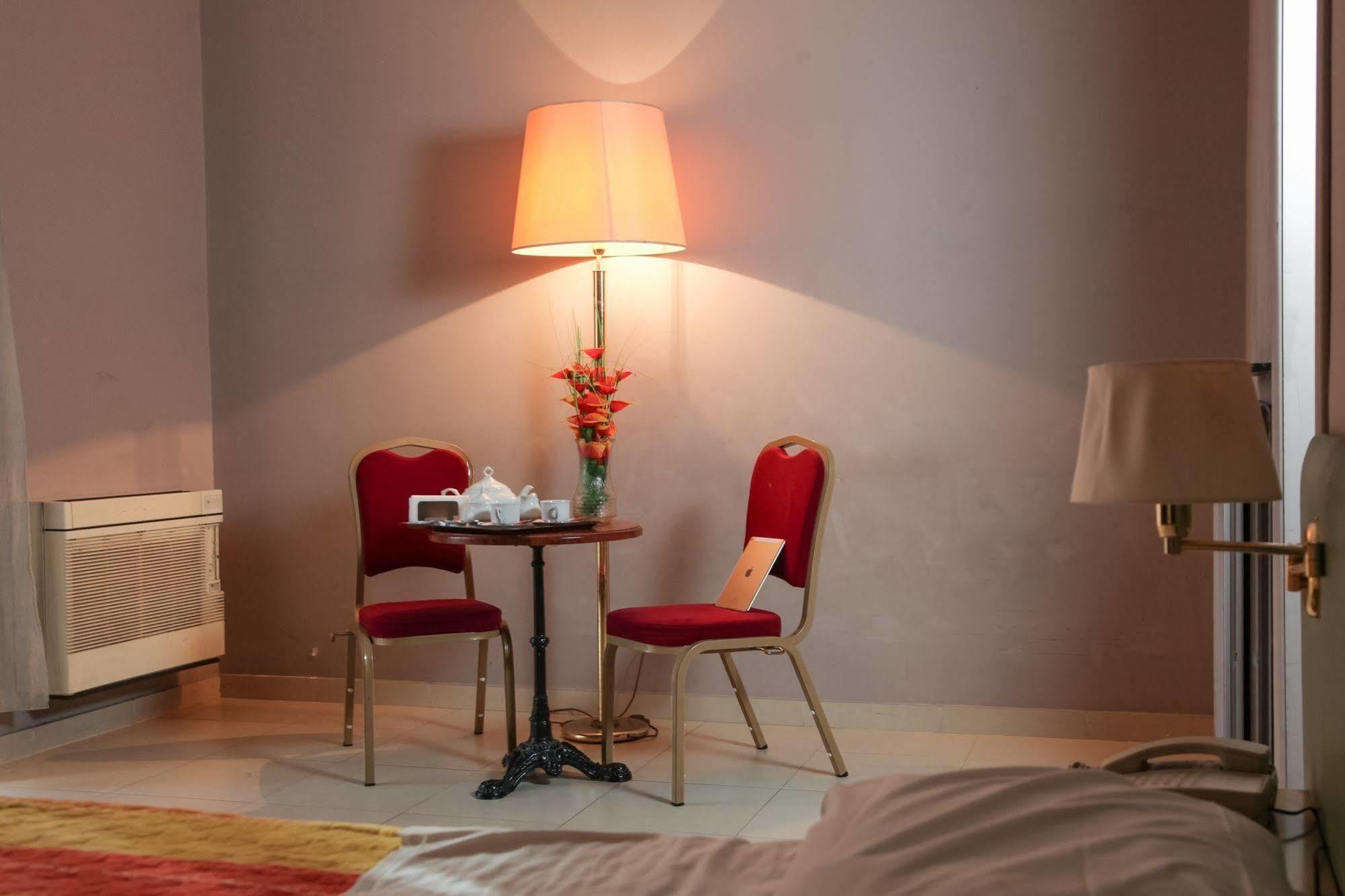 Hotel La Pace Napoli Eksteriør bilde