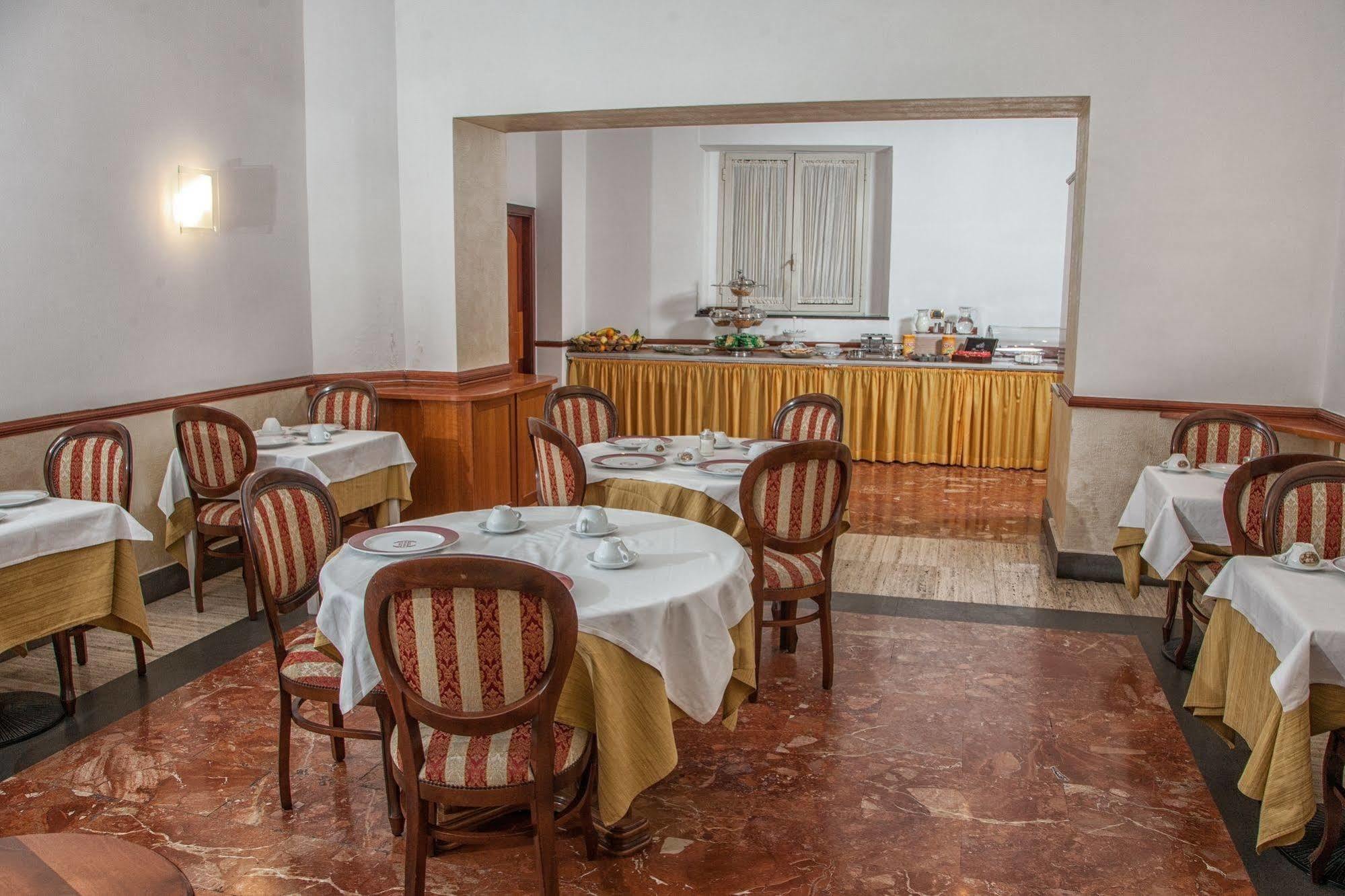 Hotel La Pace Napoli Eksteriør bilde